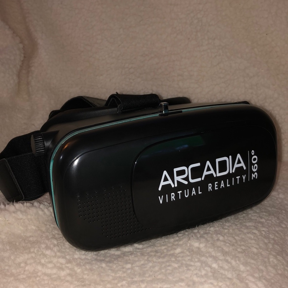 Arcadia Virtual Reality 360° Headset